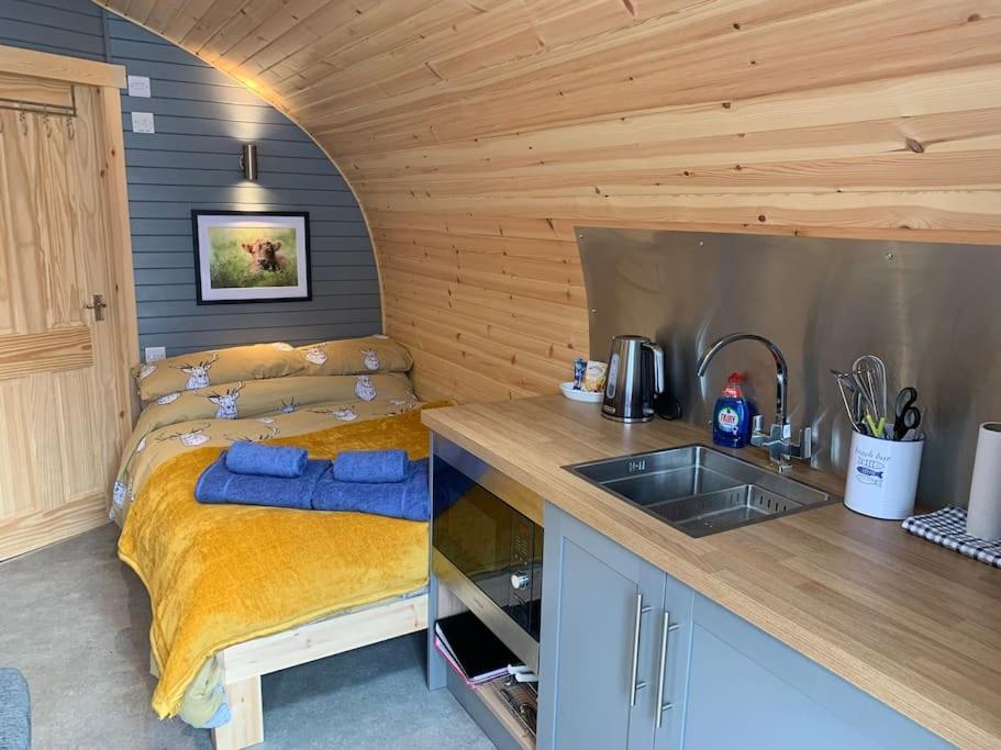 The Boathouse Pod Villa Onich Exteriör bild